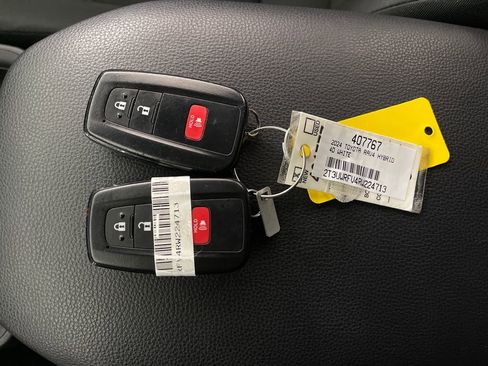 Used 2024 Toyota RAV4 AWD Hybrid w/ Weather Package image 26