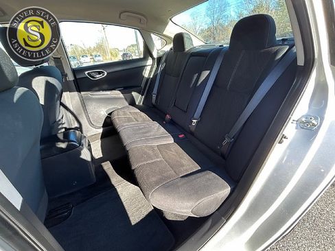 Used 2015 Nissan Sentra S image 14