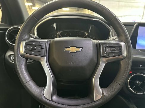 Used 2021 Chevrolet Blazer LT AWD/4WD image 17