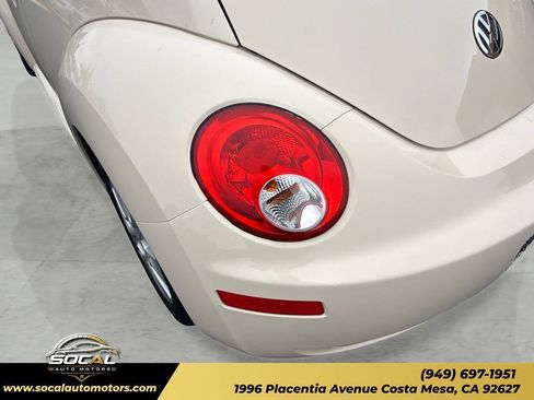 Used 2008 Volkswagen Beetle S FWD image 19