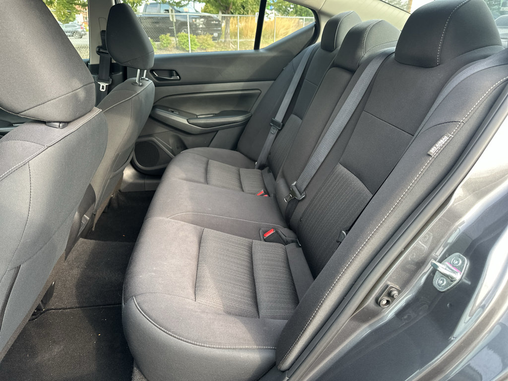 Used 2024 Nissan Altima 2.5 SV FWD image 21