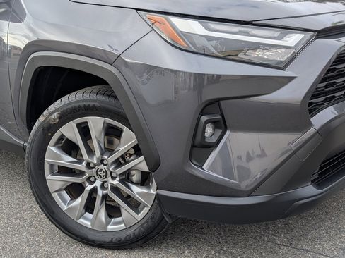 Used 2023 Toyota RAV4 XLE Premium image 10