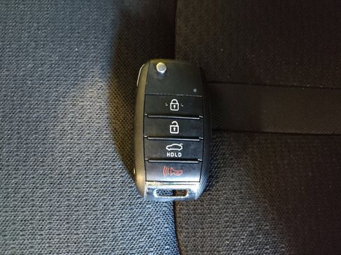 Used 2016 Kia Optima LX FWD image 32