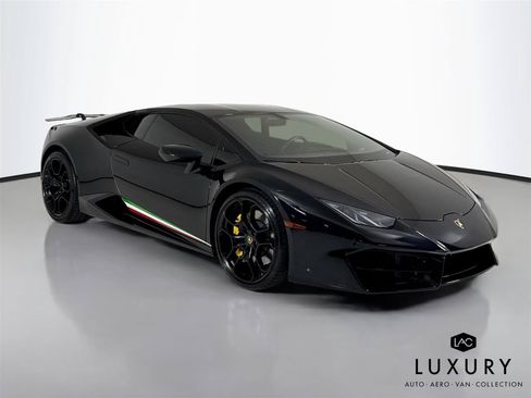 Used 2018 Lamborghini Huracan LP 580-2 RWD image 3