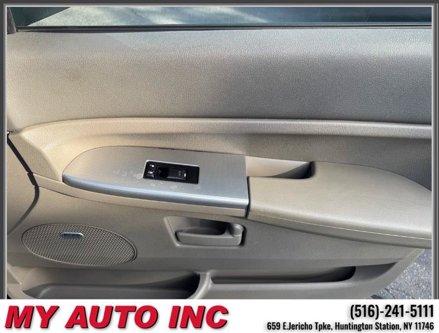 Used 2008 Jeep Grand Cherokee Laredo AWD/4WD image 30