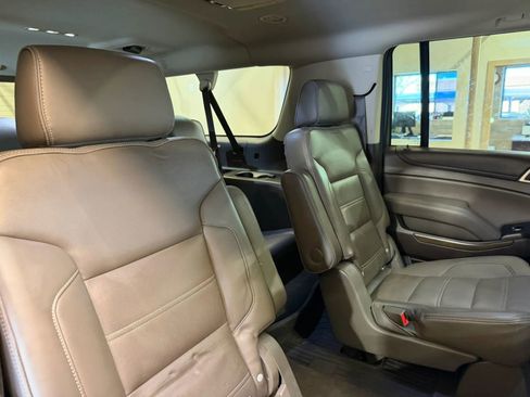 Used 2018 GMC Yukon XL Denali w/ Open Road Package image 18