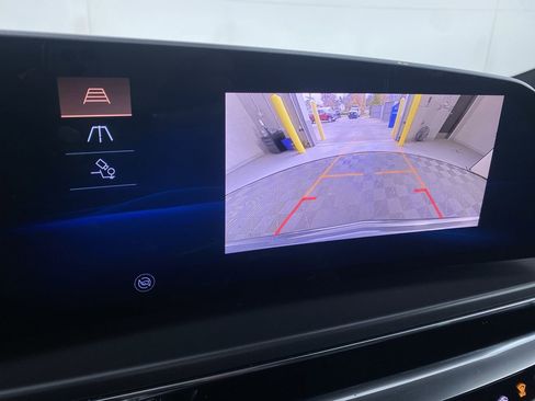 Certified 2024 Cadillac Lyriq Tech image 6