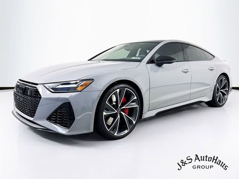 Used 2023 Audi RS 7 Sportback image 3