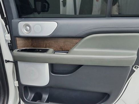 Used 2023 Lincoln Navigator L Black Label image 44