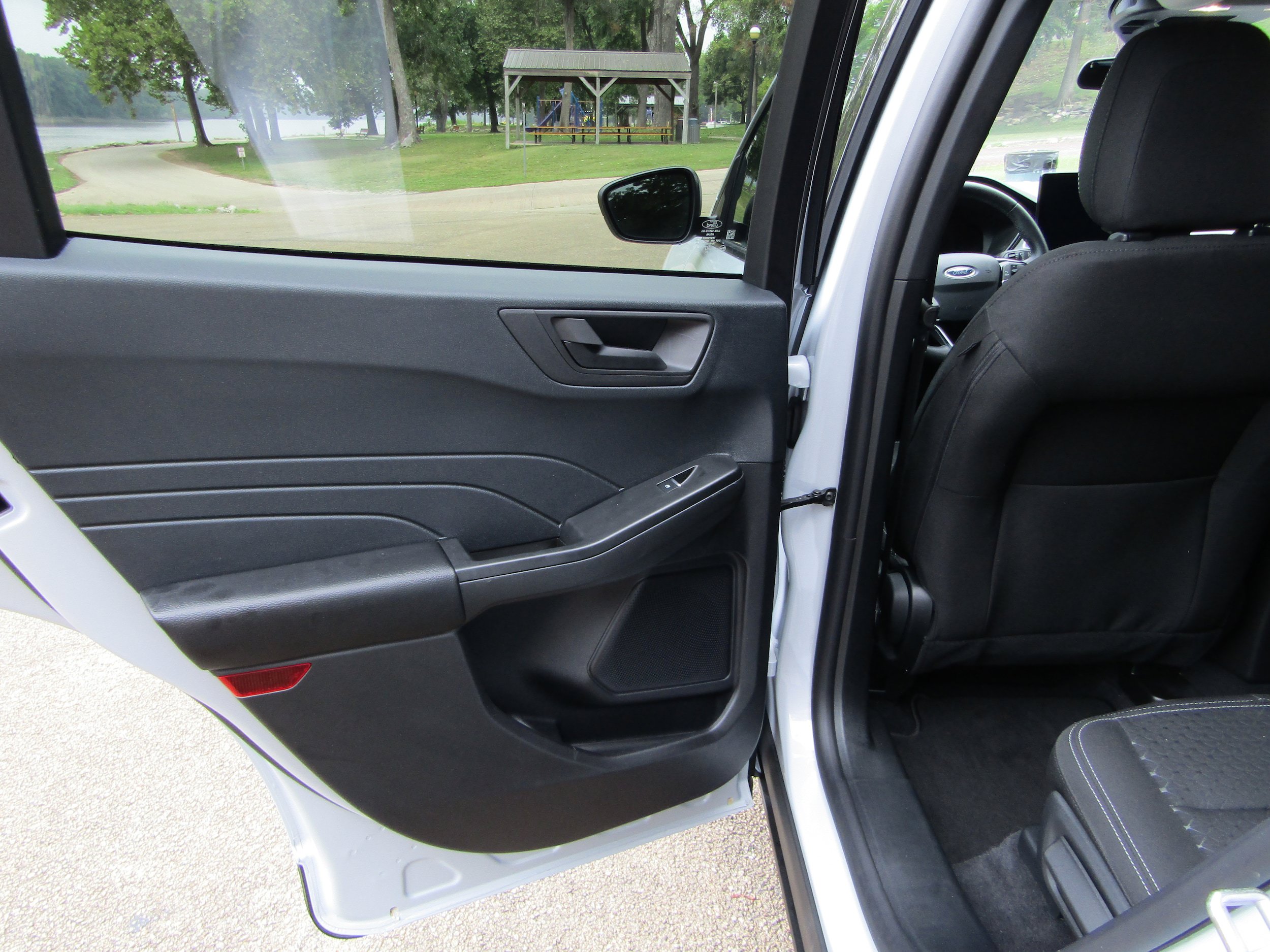 Used 2026 Ford Escape Active w/ Tech Pack #1 AWD/4WD image 14