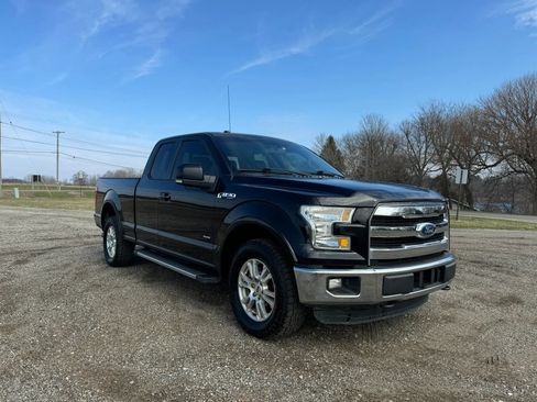 Used 2016 Ford F150 Lariat image 4