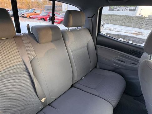 Used 2005 Toyota Tacoma 4x4 Double Cab image 16