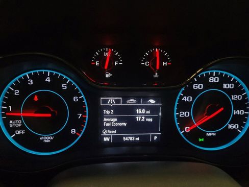 Used 2017 Chevrolet Cruze LT w/ Convenience Package image 23