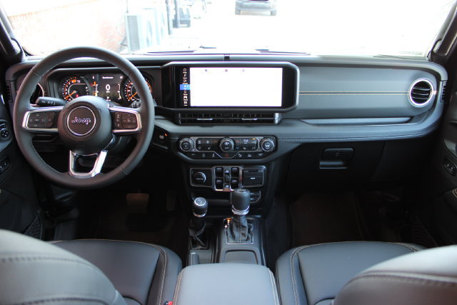 New 2026 Jeep Wrangler Unlimited Sahara AWD/4WD image 44