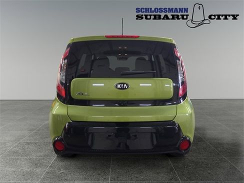 Used 2016 Kia Soul + image 8