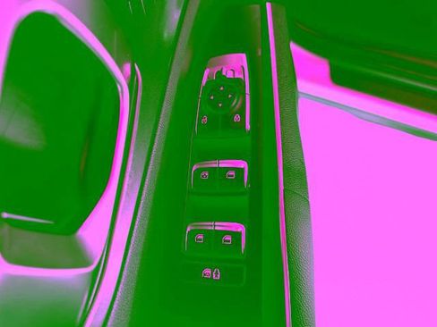 Used 2023 Kia Sorento S w/ Panoramic Sunroof Package FWD image 13