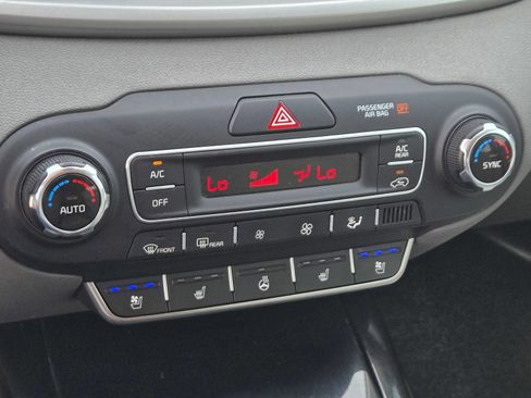 Used 2019 Kia Sorento SX w/ SX Touring Package FWD image 19