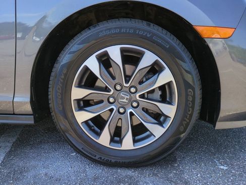Used 2023 Honda Odyssey EX-L image 11