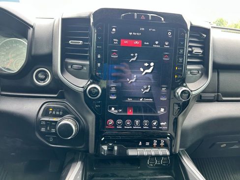 Used 2020 RAM 1500 Big Horn AWD/4WD image 1