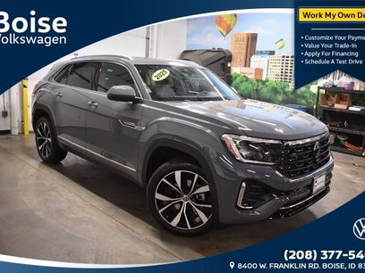 New 2025 Volkswagen Atlas Cross Sport SEL Premium R-Line