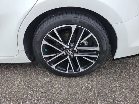 Certified 2025 Toyota Camry XLE w/ Premium Package image 8