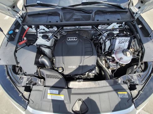 Used 2018 Audi Q5 Prestige w/ Prestige Package AWD/4WD image 46