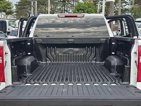 Used 2024 Chevrolet Silverado 1500 Custom image 12