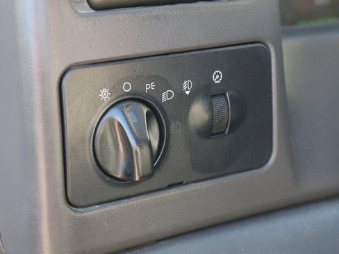 Used 2002 Ford F250 Lariat image 19