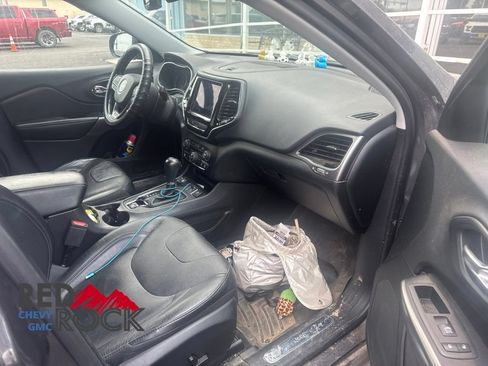 Used 2020 Jeep Cherokee Limited AWD/4WD image 6