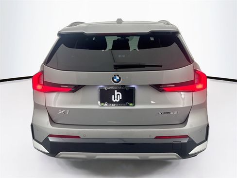 Used 2023 BMW X1 xDrive28i w/ Convenience Package image 6