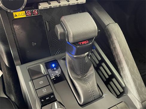 Used 2025 Toyota Tacoma TRD Off-Road w/ TRD Off Road Upgrade Package image 11