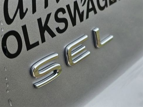 New 2025 Volkswagen Atlas Cross Sport SEL image 7