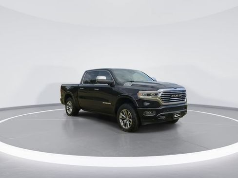 Used 2022 RAM 1500 Limited AWD/4WD image 2