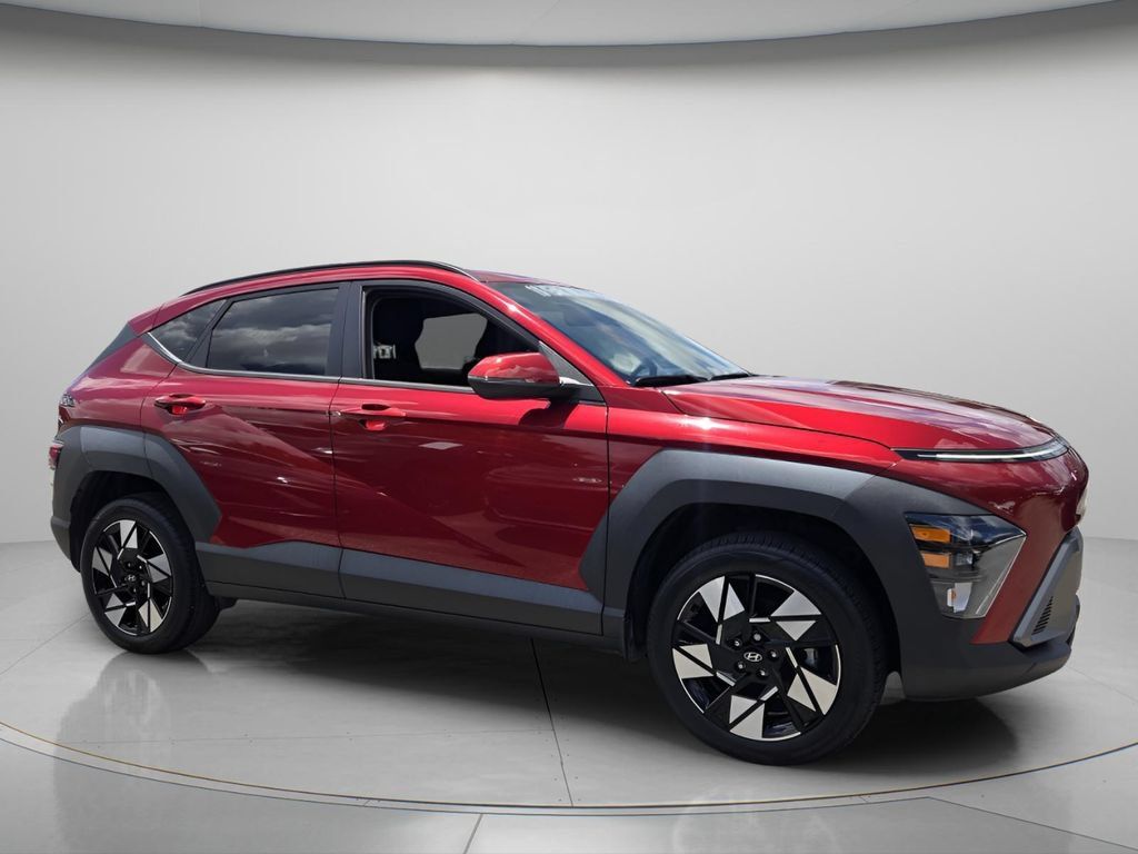 Certified 2024 Hyundai Kona SEL w/ Convenience Package AWD/4WD image 4