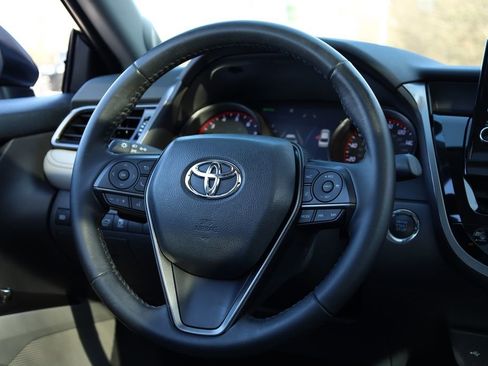 Used 2021 Toyota Camry XSE image 34