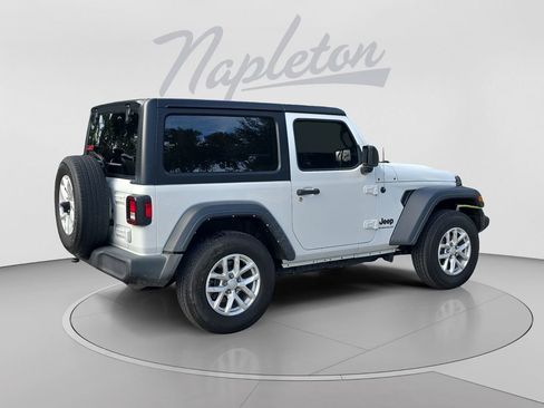 Used 2023 Jeep Wrangler Sport AWD/4WD image 6