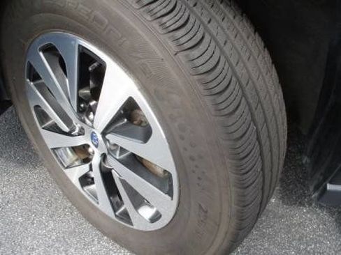 Used 2024 Subaru Outback Premium image 17