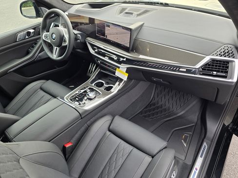 New 2026 BMW X7 M60i AWD/4WD image 48