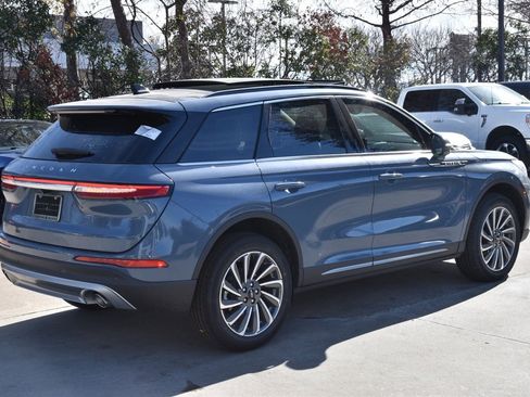 New 2026 Lincoln Corsair Reserve image 6