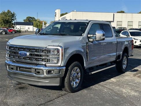 New 2026 Ford F350 Lariat w/ Chrome Package image 7