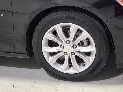 Used 2023 Chevrolet Malibu LT image 11