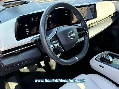 Used 2024 Nissan Ariya FWD image 16