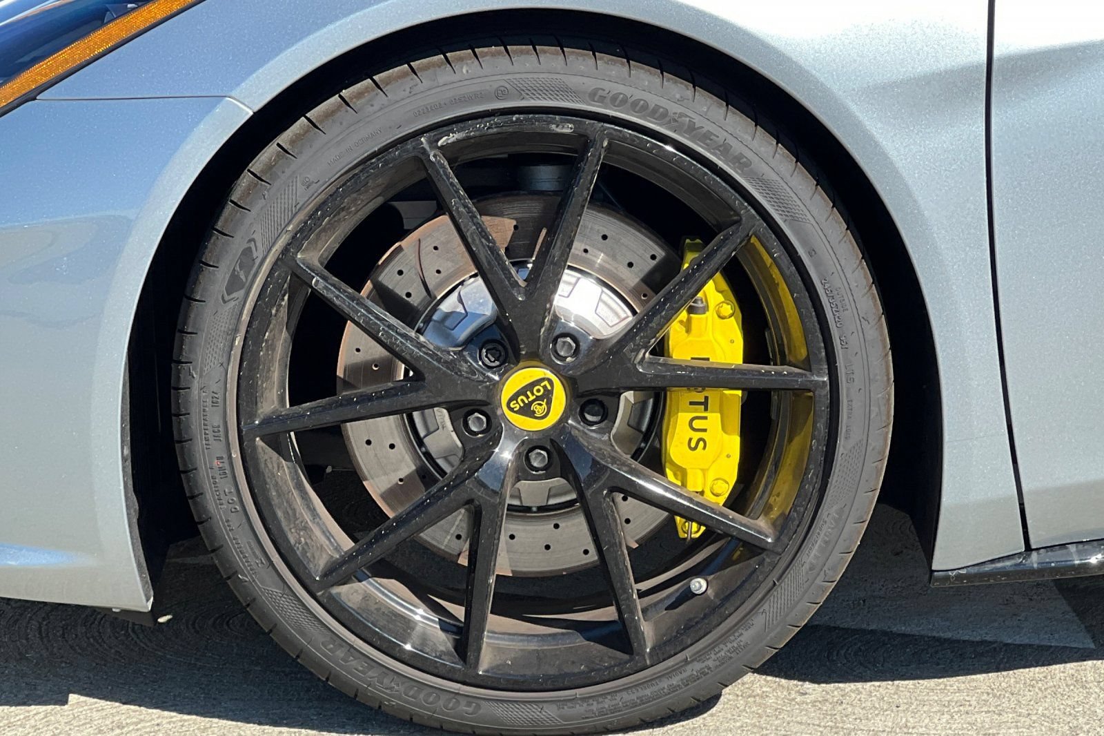 New 2024 Lotus Emira First Edition RWD image 24