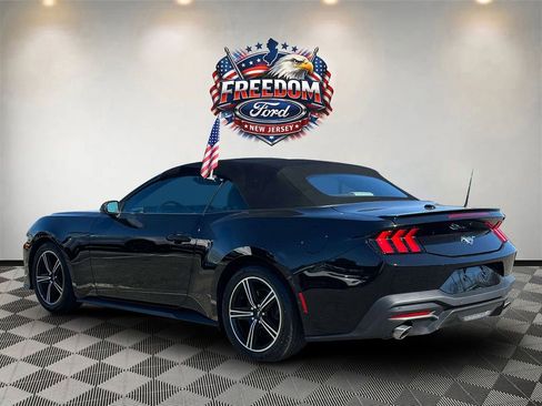 Used 2024 Ford Mustang Premium RWD image 5