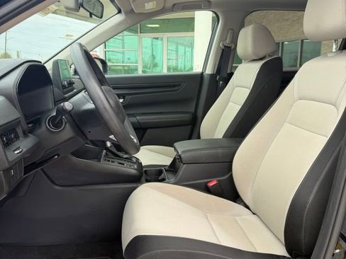 Certified 2024 Honda CR-V EX image 10