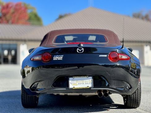 Used 2018 MAZDA MX-5 Miata Grand Touring image 9