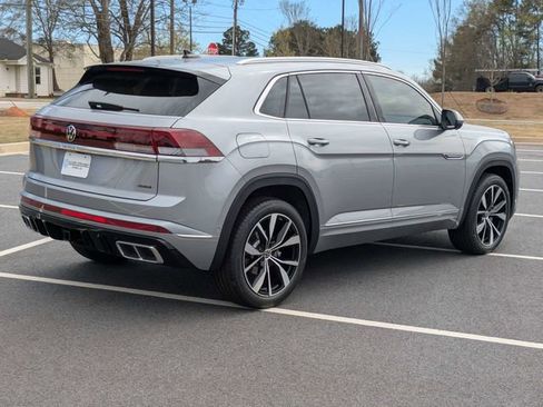 New 2026 Volkswagen Atlas Cross Sport SEL Premium R-Line AWD/4WD image 4