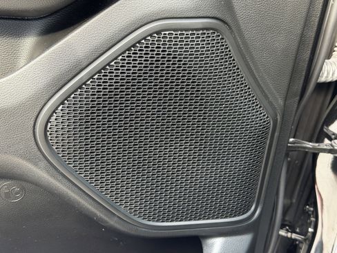 Used 2024 RAM 1500 Tradesman w/ Night Edition image 18