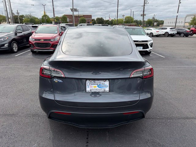 Used 2023 Tesla Model Y Long Range AWD/4WD image 4