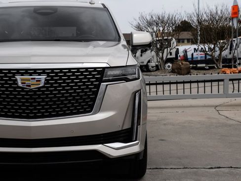 Used 2021 Cadillac Escalade Premium Luxury w/ Driver Assist Tech Package image 54